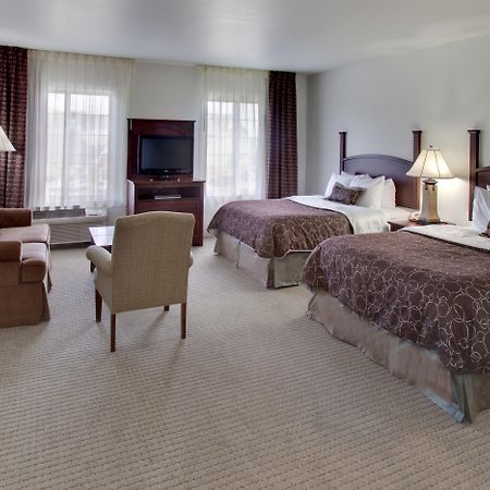 Staybridge Suites Rockford By Ihg Стая снимка
