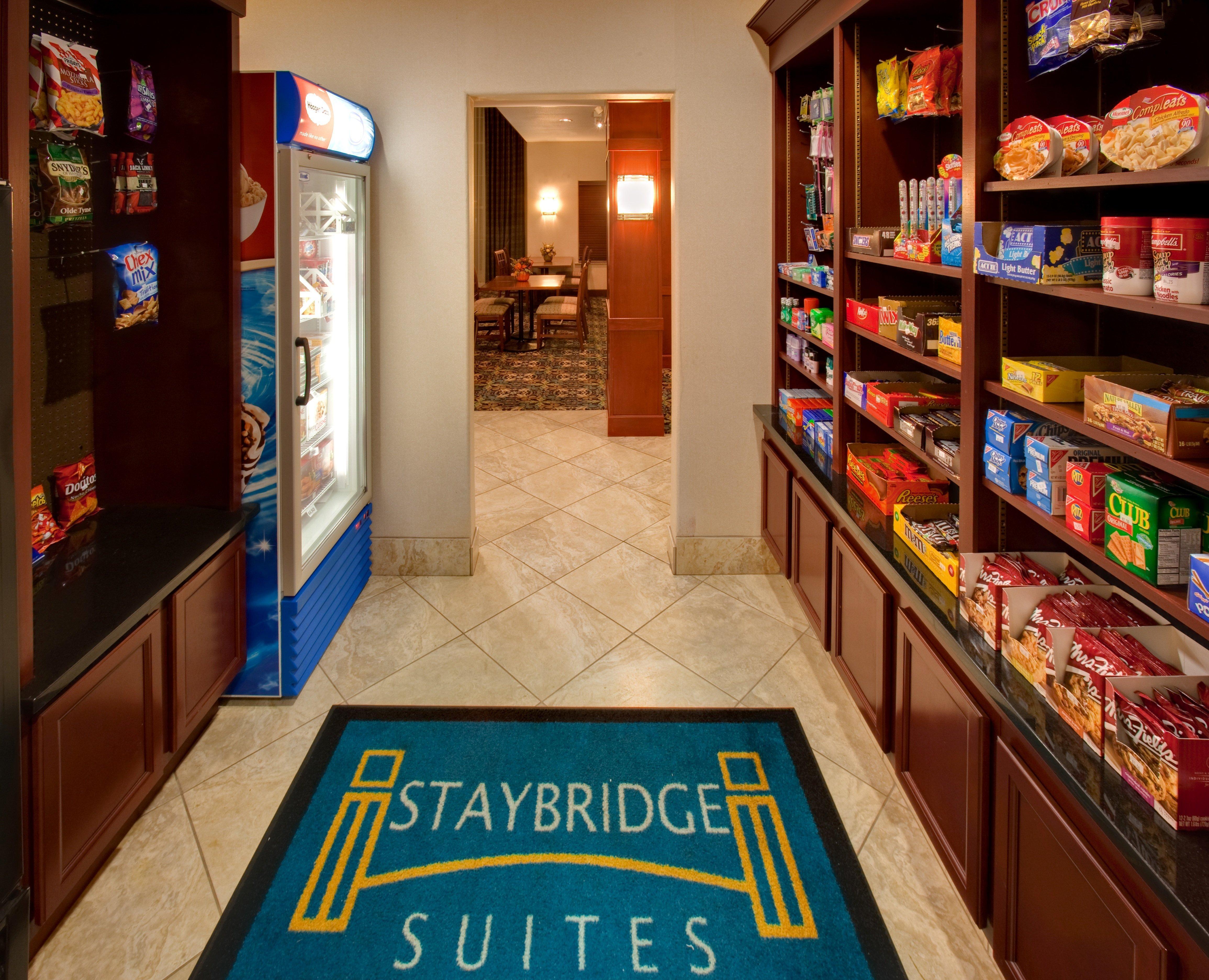 Staybridge Suites Rockford By Ihg Екстериор снимка